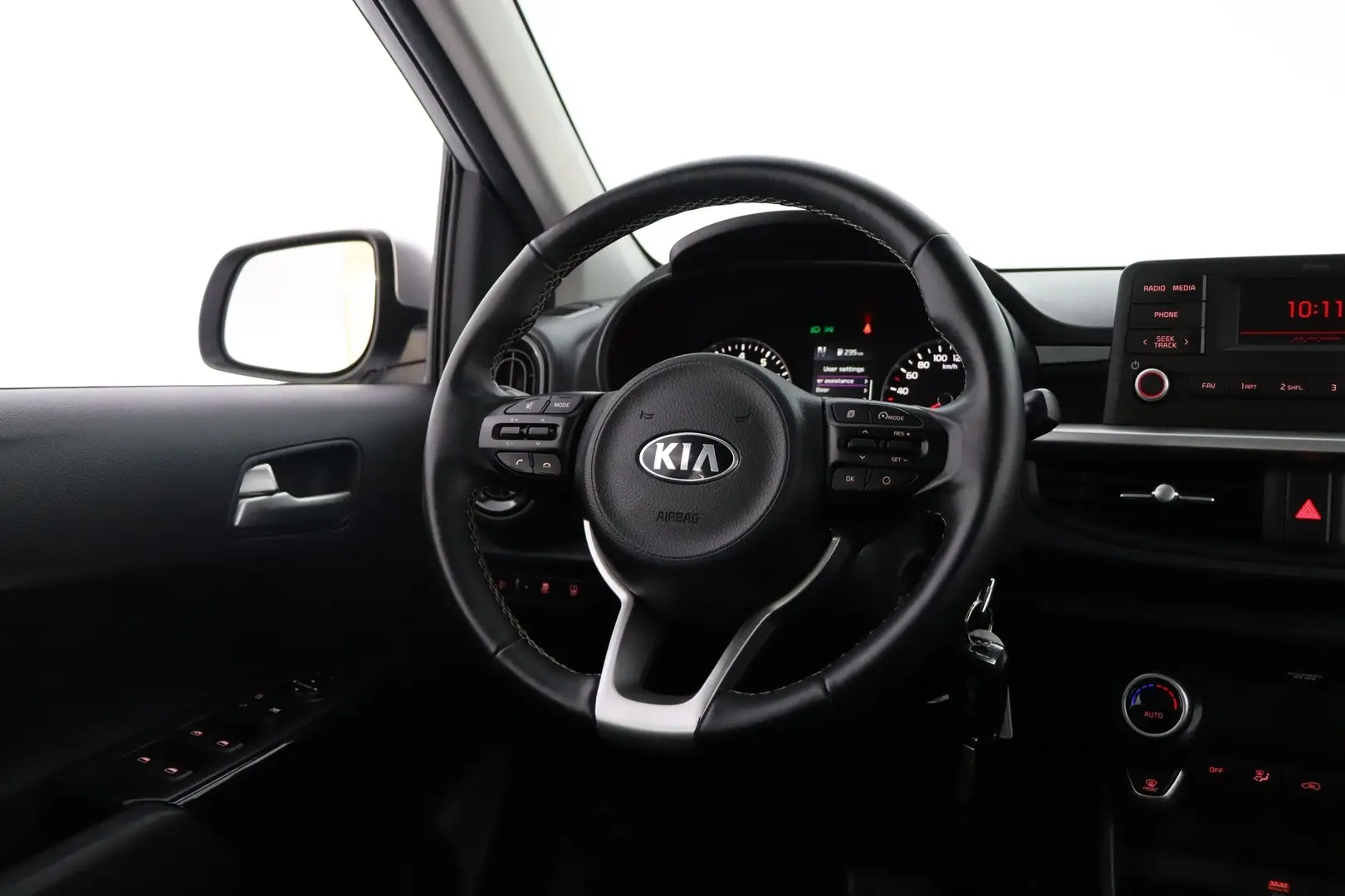 Car Image - 3ABioBMYuq5UWEmL5nftcY