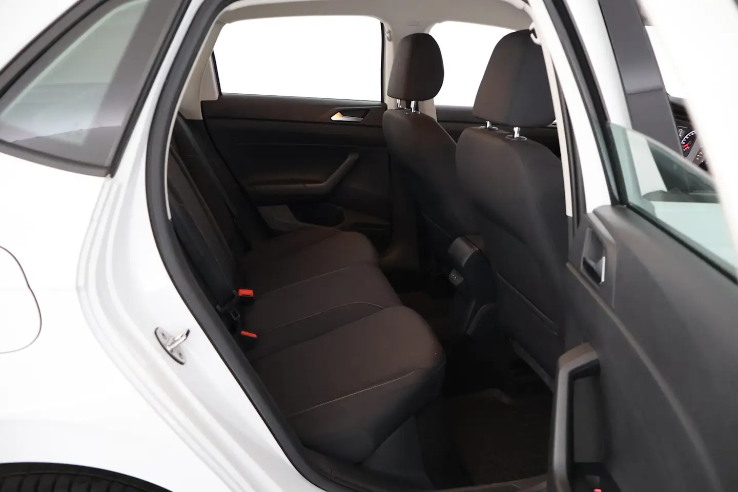 Car Image - 1EUiS1oSLci3zm5mCuSetX
