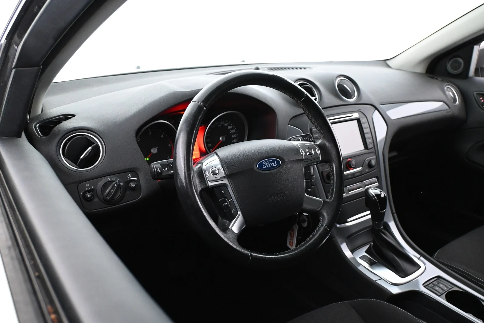 Car Image - 7dFiVdkrv5Wwn1XruguqfK