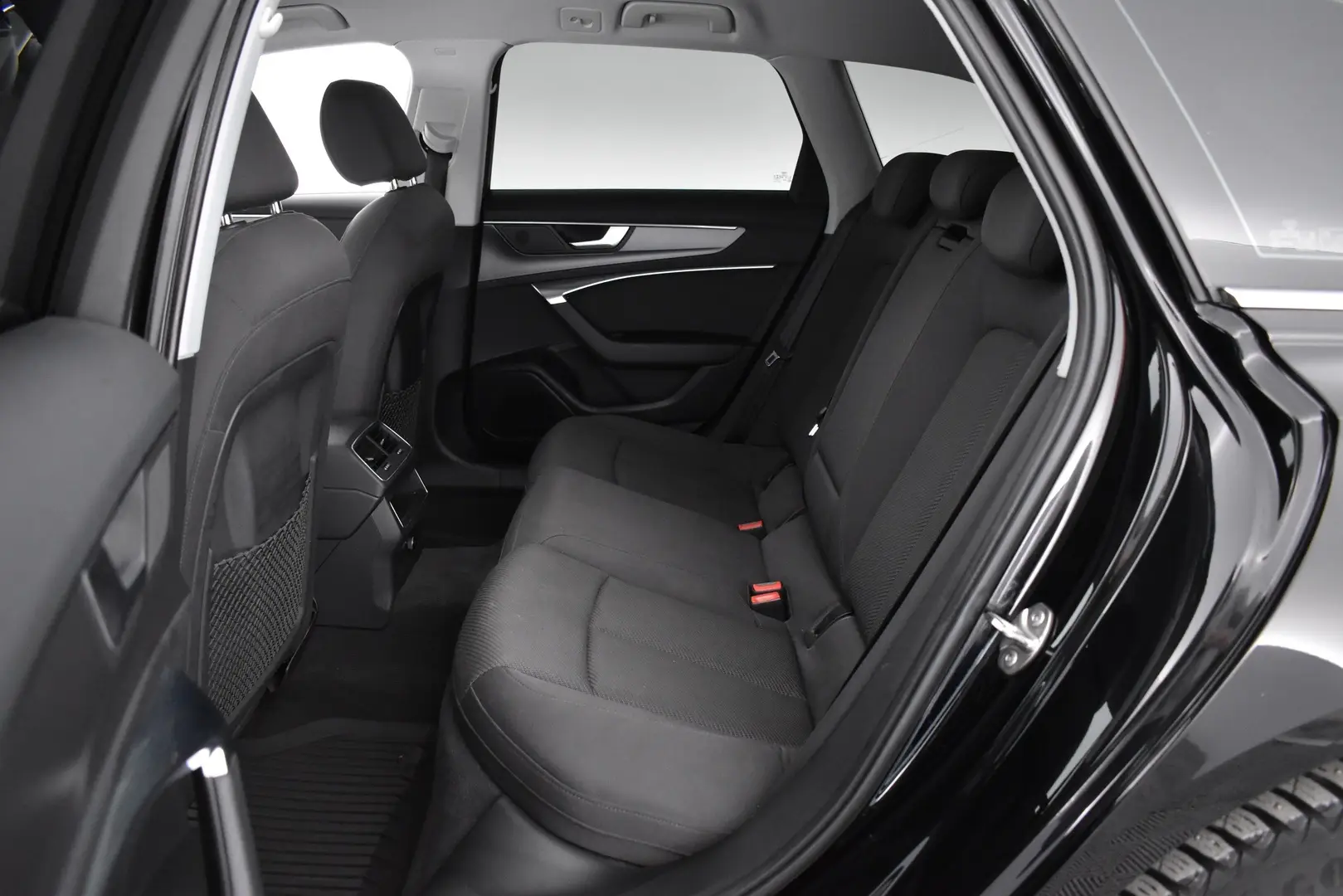 Car Image - 16rbipUf12MfZIzCqlGn4E