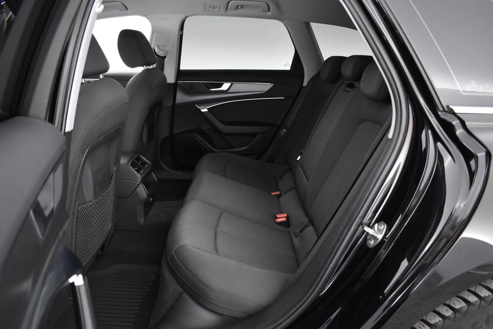 Car Image - 16rbipUf12MfZIzCqlGn4E