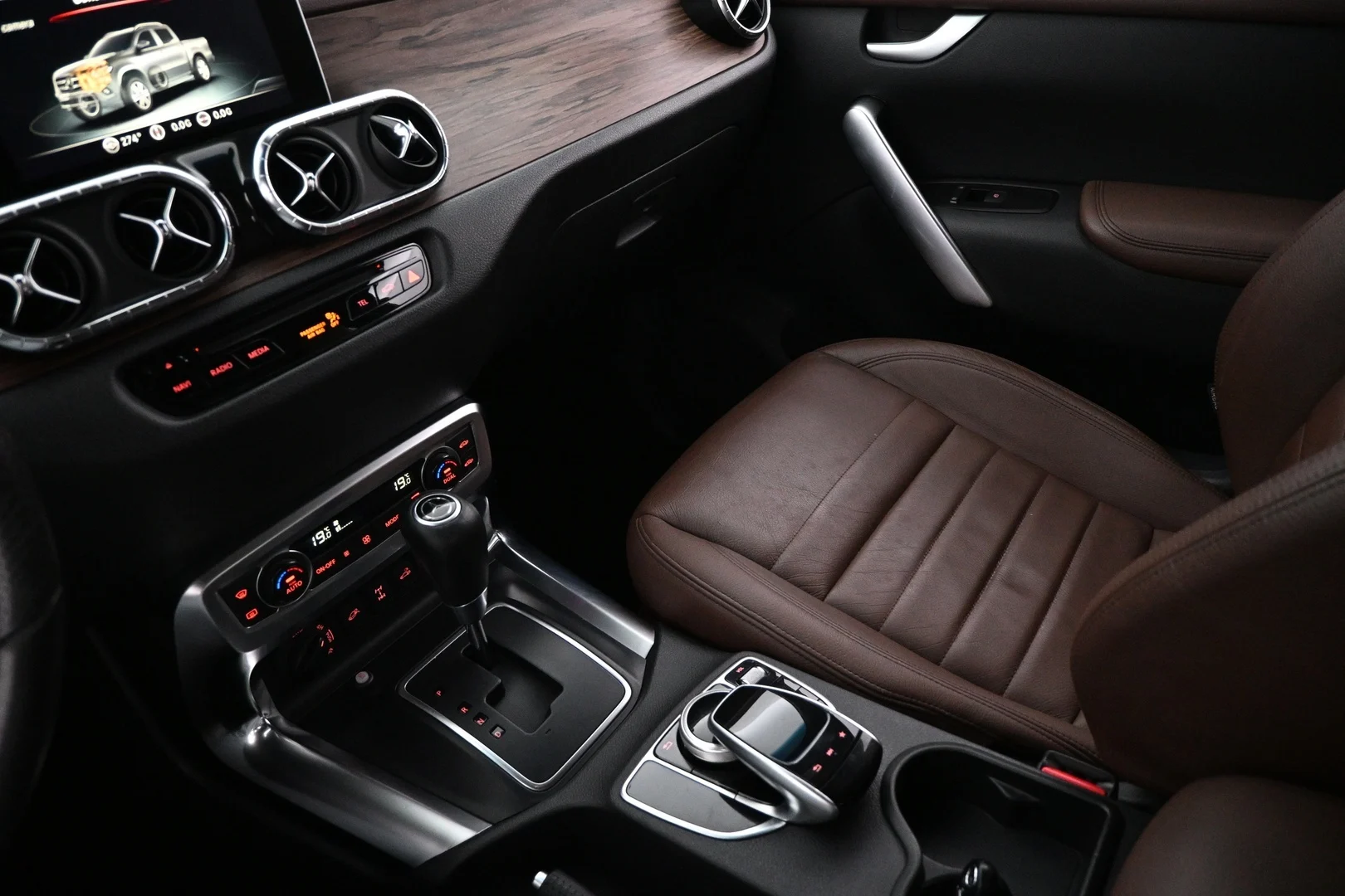 Car Image - 4rOV9sJswfv7s9RLe1dk7m