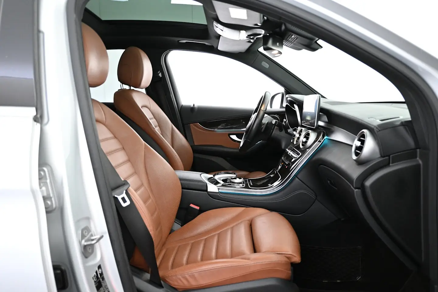 Car Image - 1IWDlre7MUbpkIJk9drEsi