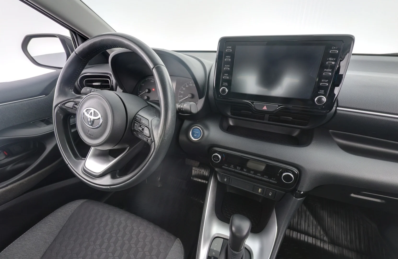 Car Image - 53yLXg77CEORd5BpGsx9J4