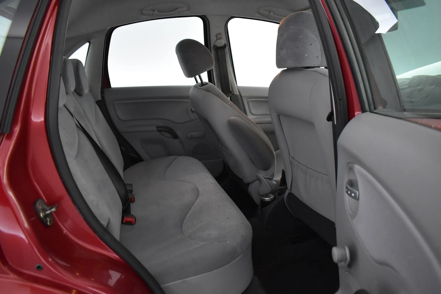 Car Image - 2baX82Auo81UQW3xoOUxxT