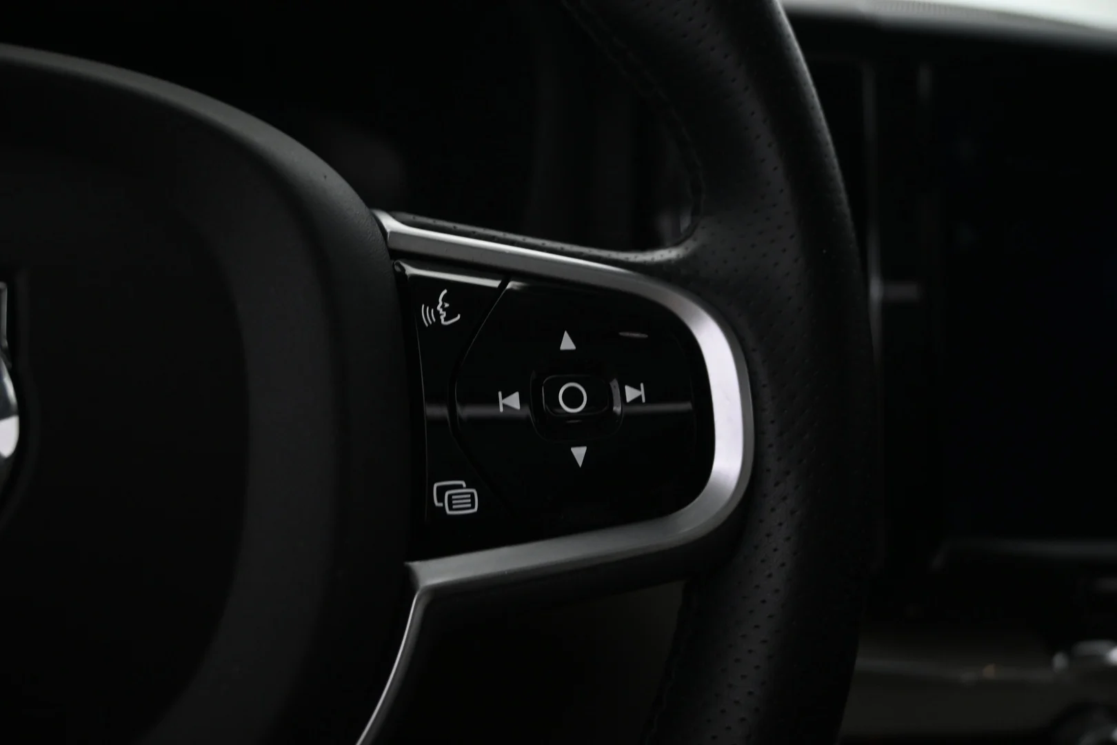 Car Image - 19VrakJBwYRsegDgOA5Okv