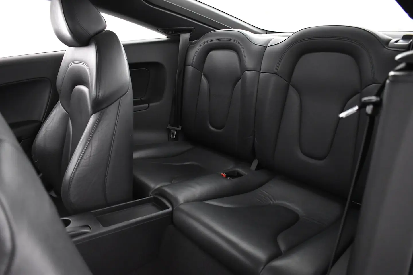 Car Image - 6Gr89Y3KrZliJVJmjMs3Xb