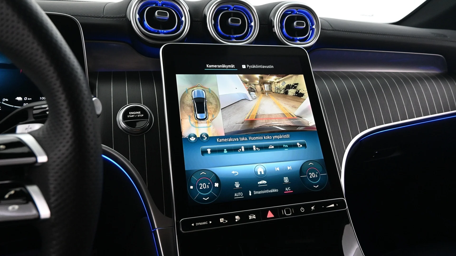 Car Image - 4hOq4wP8QfFCYD1VuGGxyv