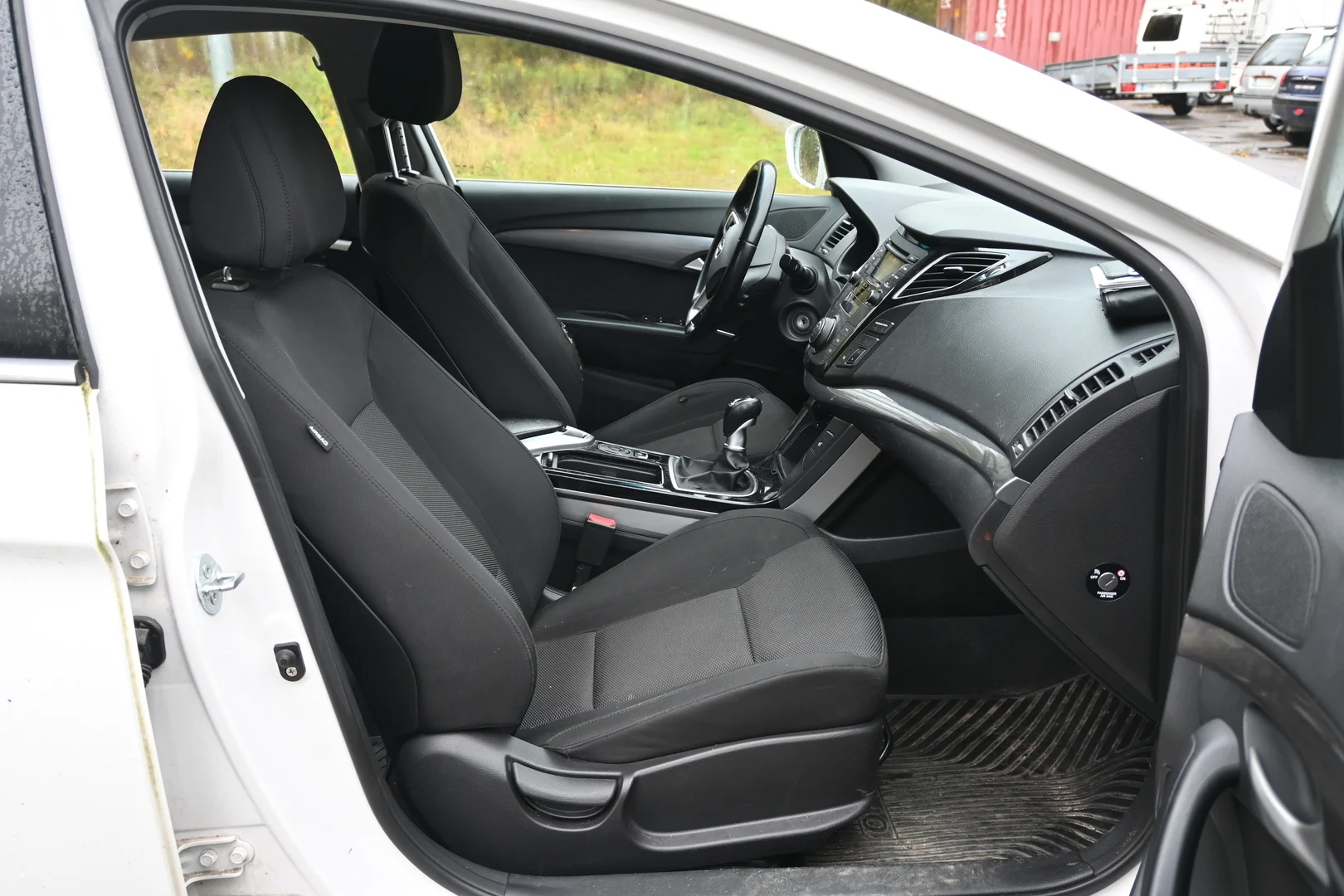 Car Image - 1v7aA6BbkAoSpo4JsX7wO3