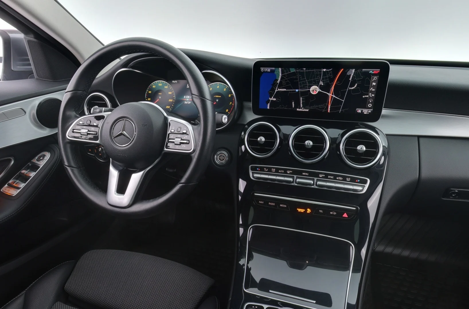 Car Image - 7jiUJKN0ChAty6qFHIT75j