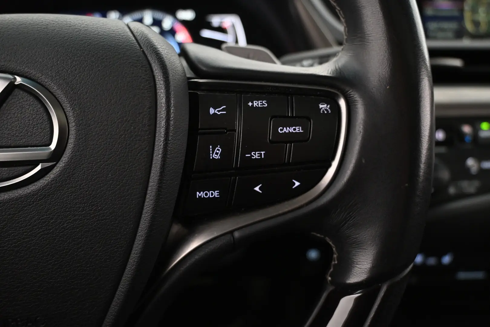 Car Image - 63x11O0UzOZKWnbv2nIHZO