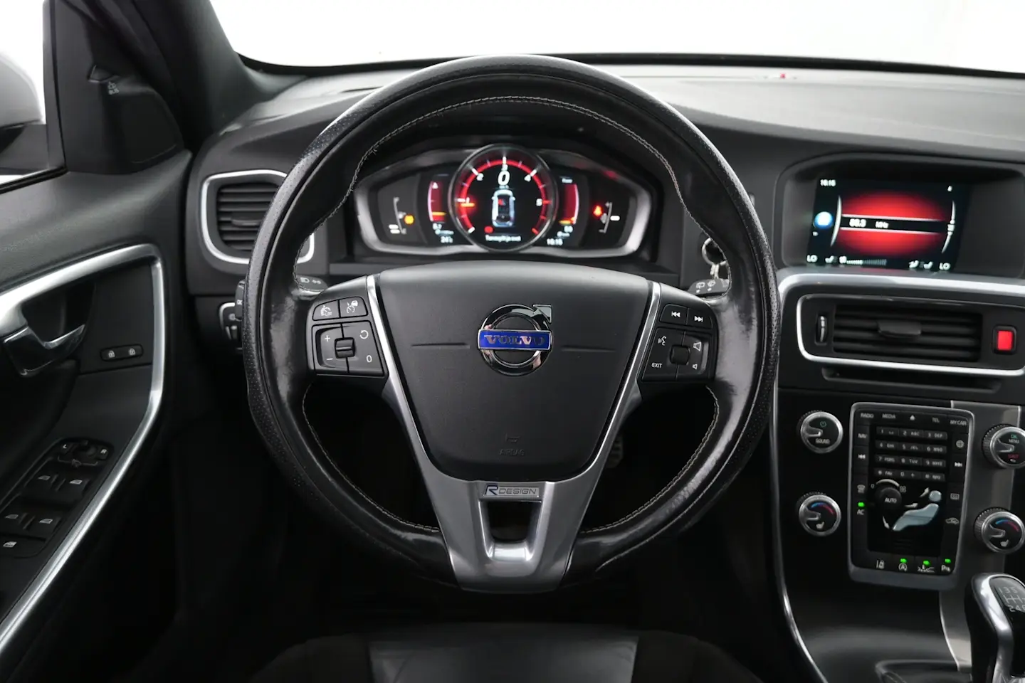 Car Image - 3n5K5kkTp9uM9Tl0EfrkWE