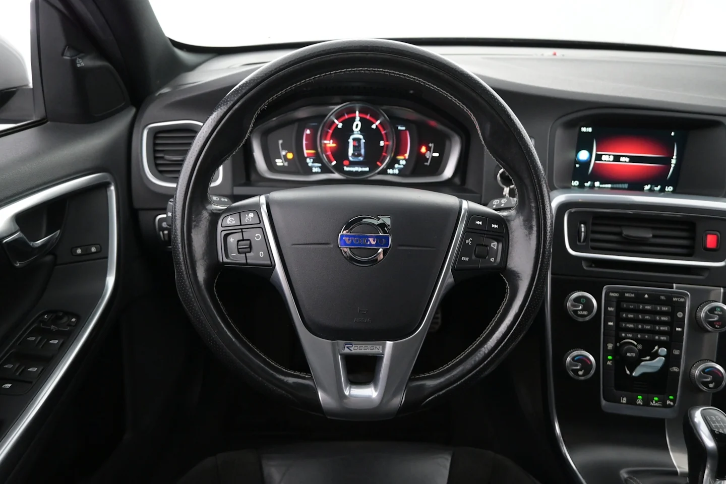 Car Image - 3n5K5kkTp9uM9Tl0EfrkWE