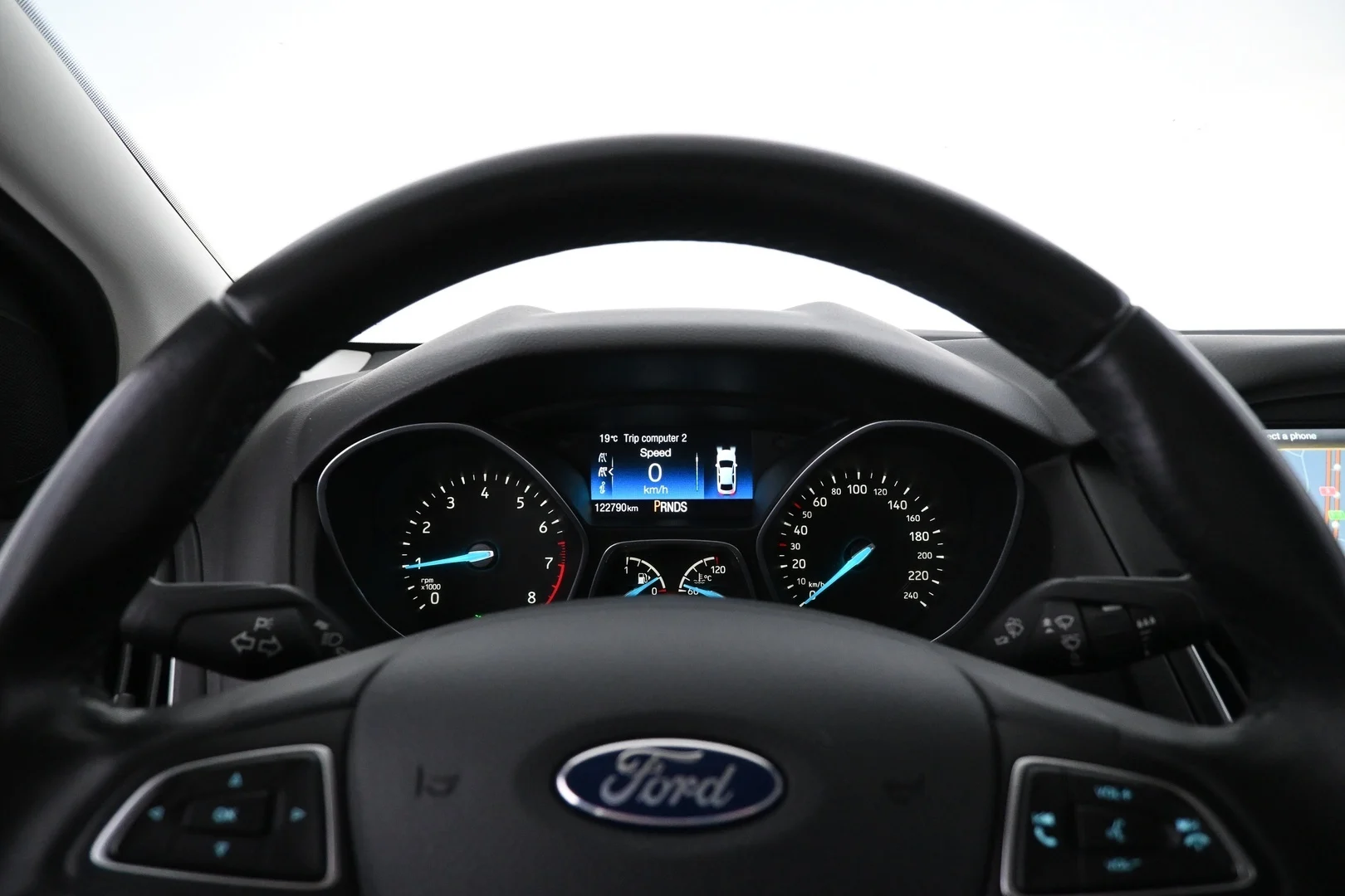 Car Image - 4D241PWdt0pzacVQFliRW3
