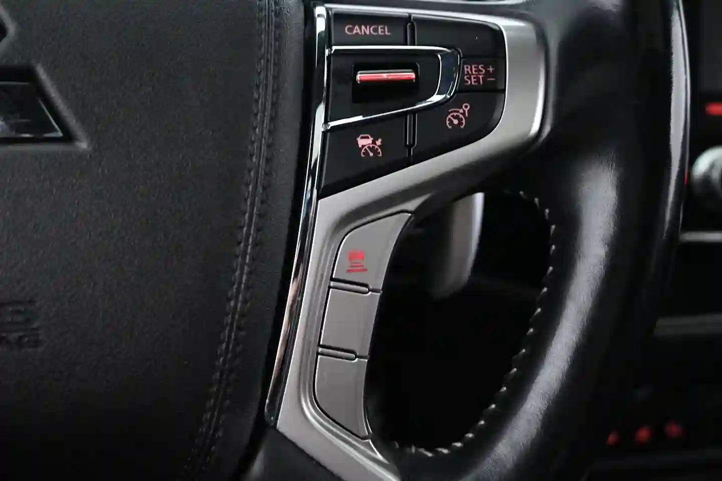 Car Image - 4YLHl7bhdlbYAF35zgMoBE