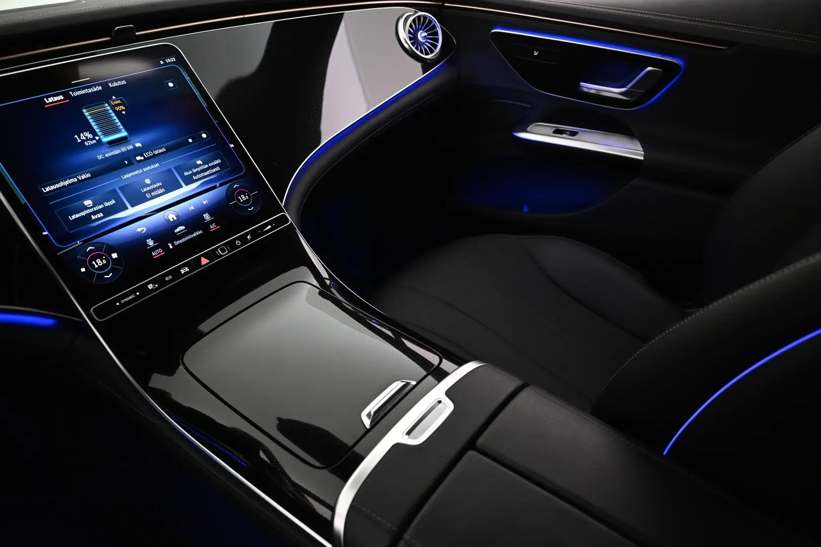 Car Image - 5LissfvYgwBpZxQ9PFOnBz