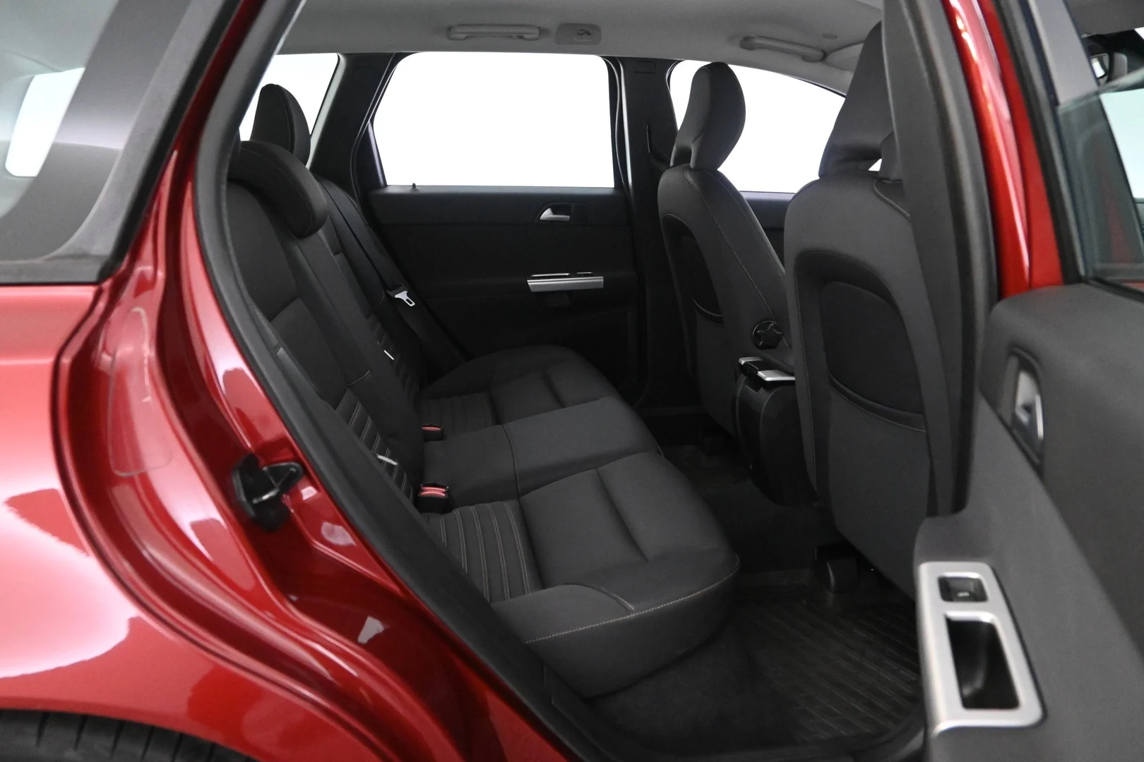 Car Image - 7jPw7GggYIExtcMWCP9b1M