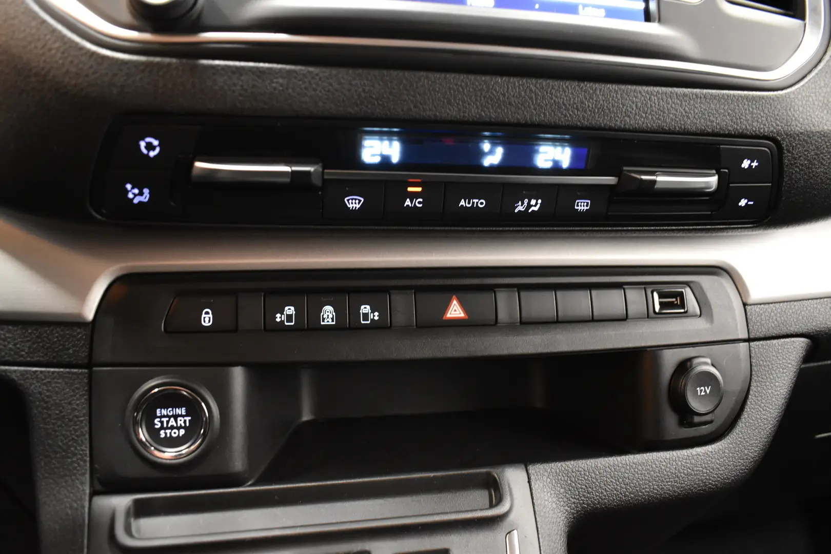 Car Image - 6HnNqyu5J5Dz7bgOiF0ZzJ