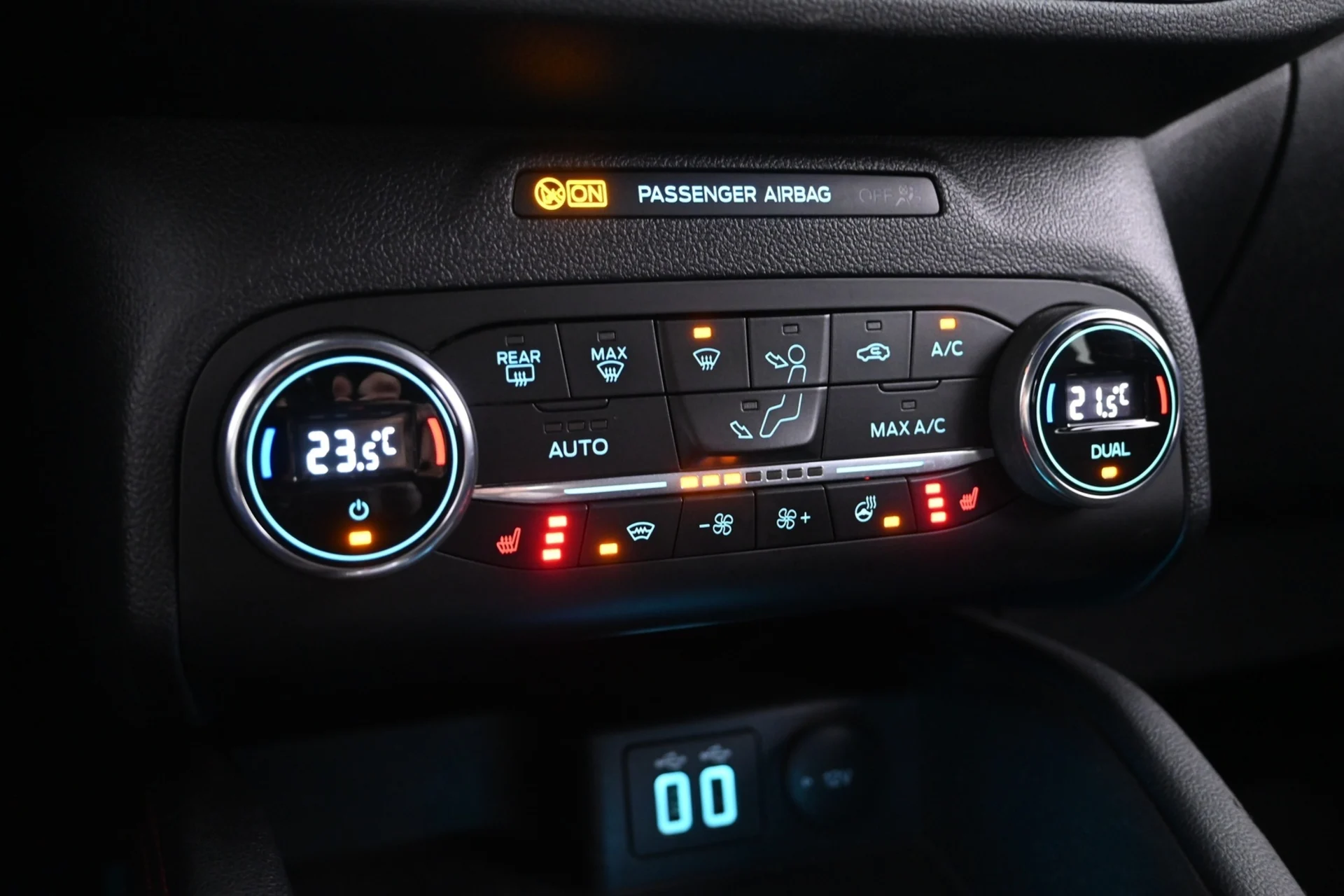 Car Image - b4SfBMgGHXHouoBNwSQJj