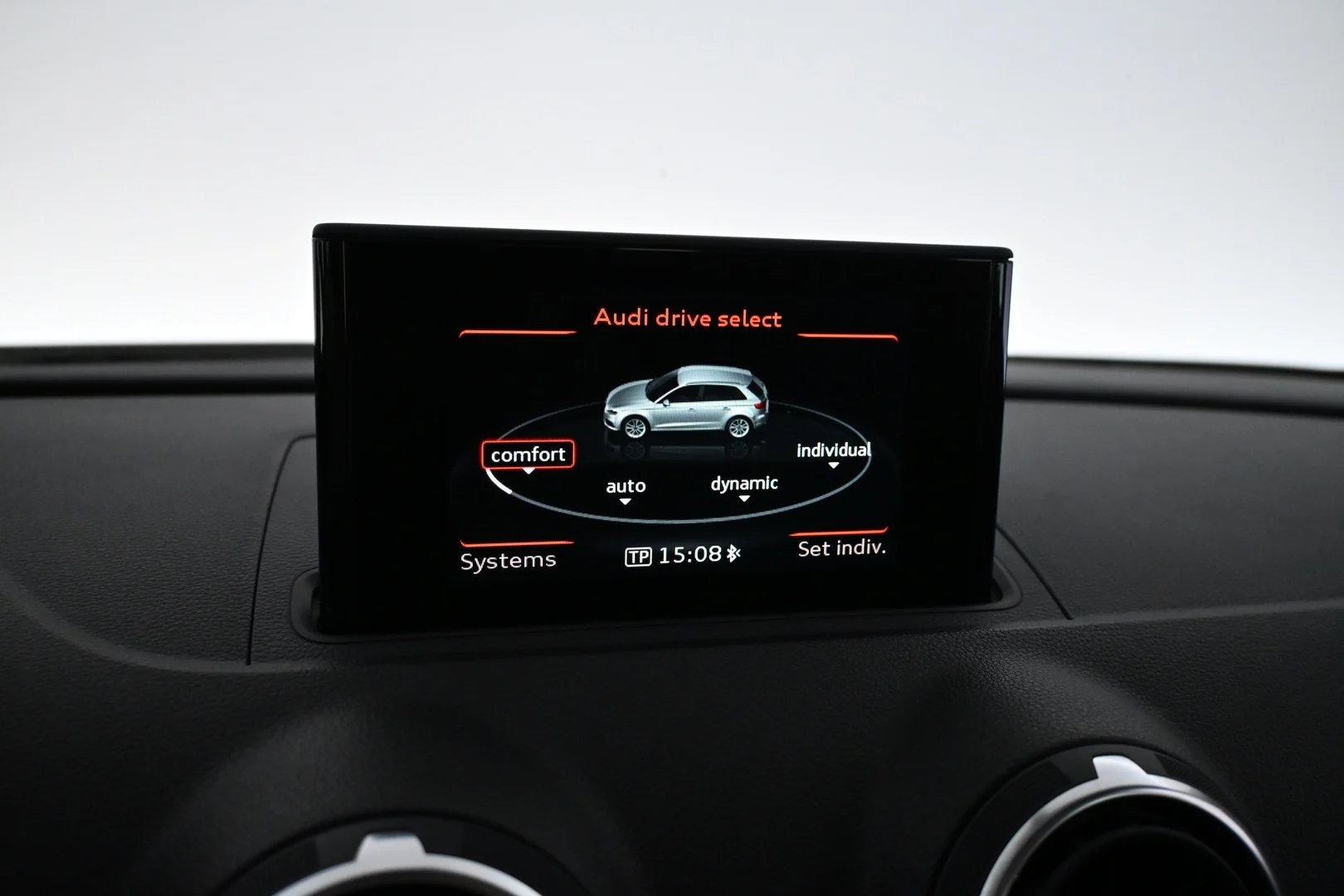 Car Image - 2qXf6kFNL5MZsO0z3wZsRi