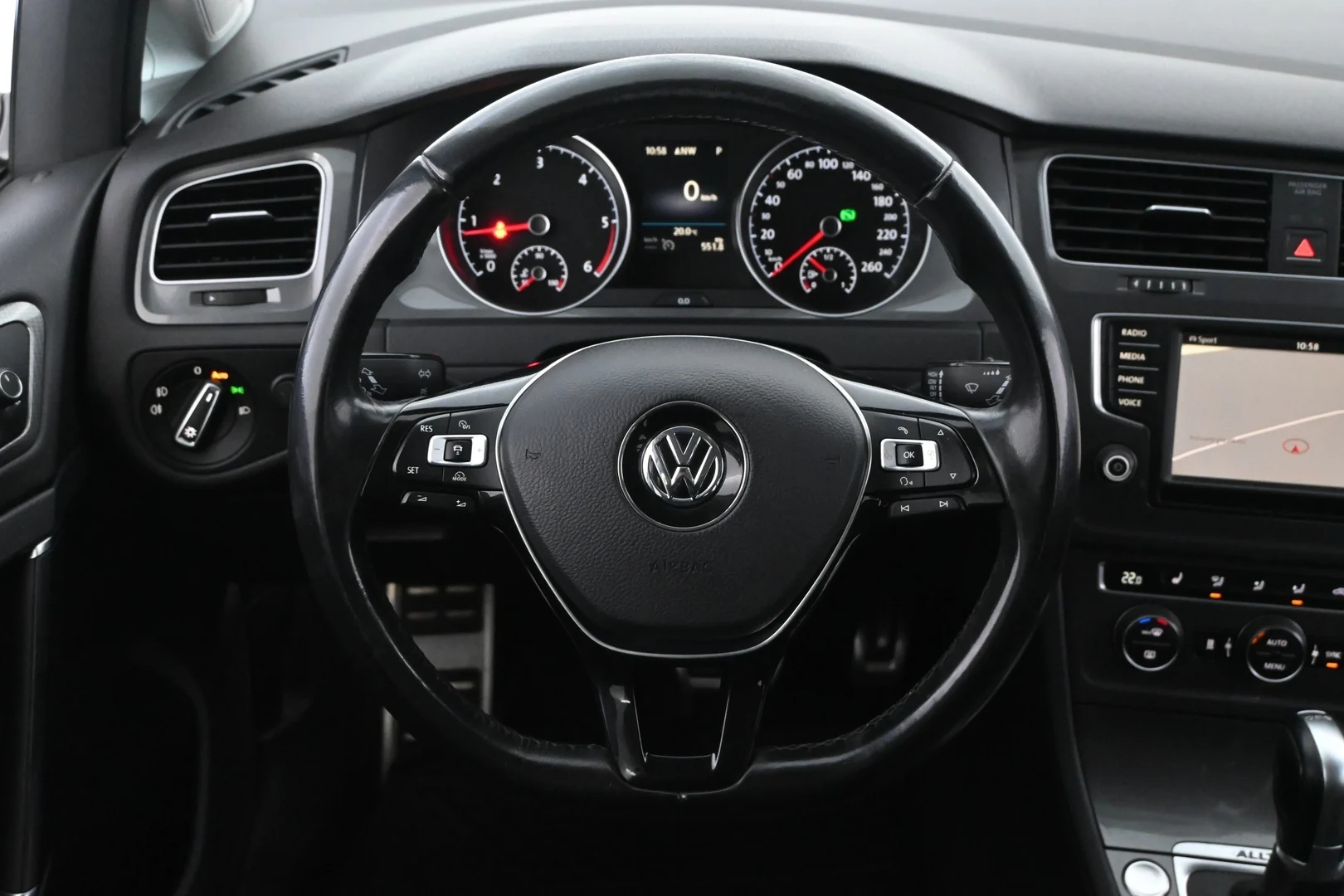 Car Image - 667lGWlrQd7rPIra1HKFBl
