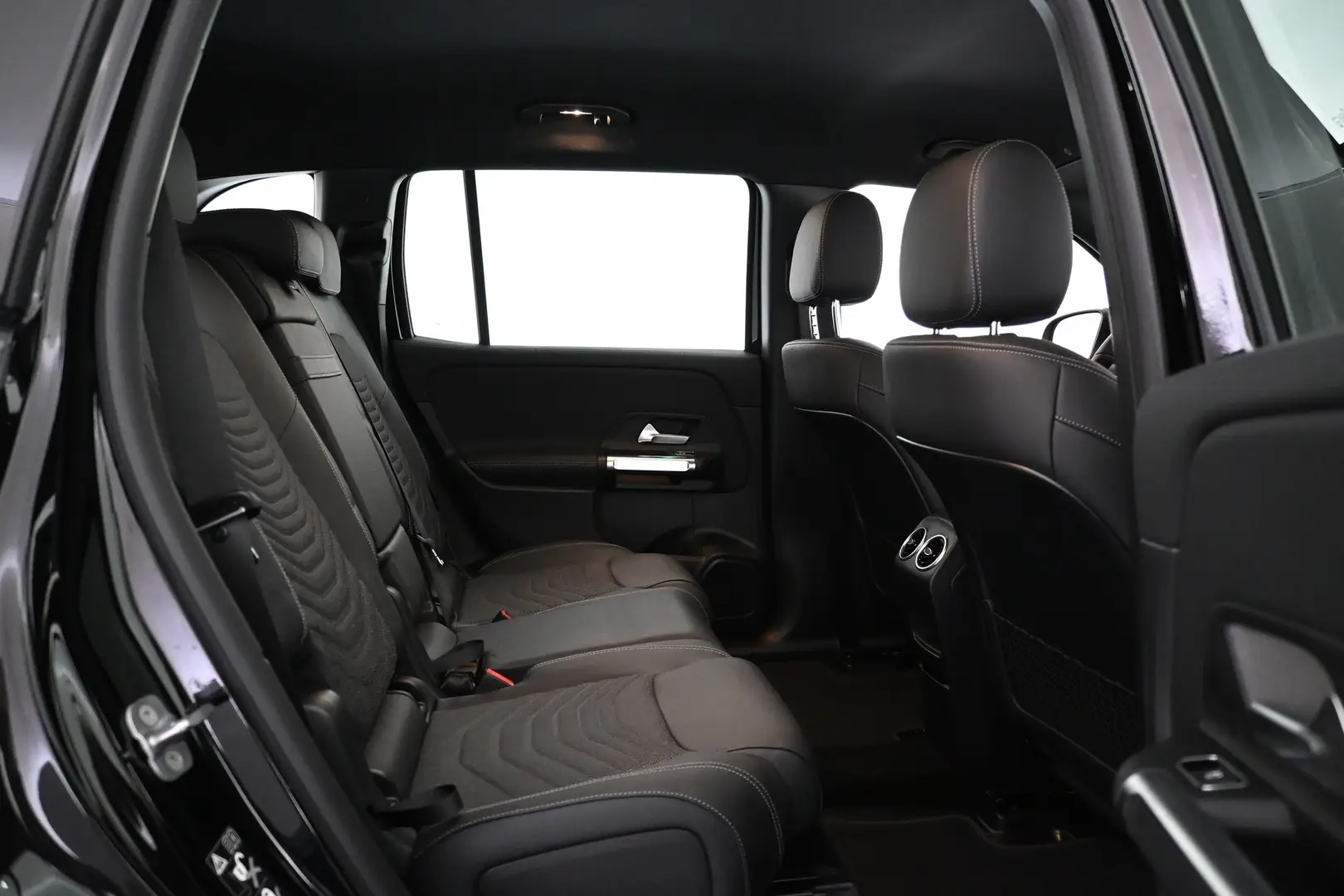 Car Image - 5DQjXwa50mYDlkLoNqq80c