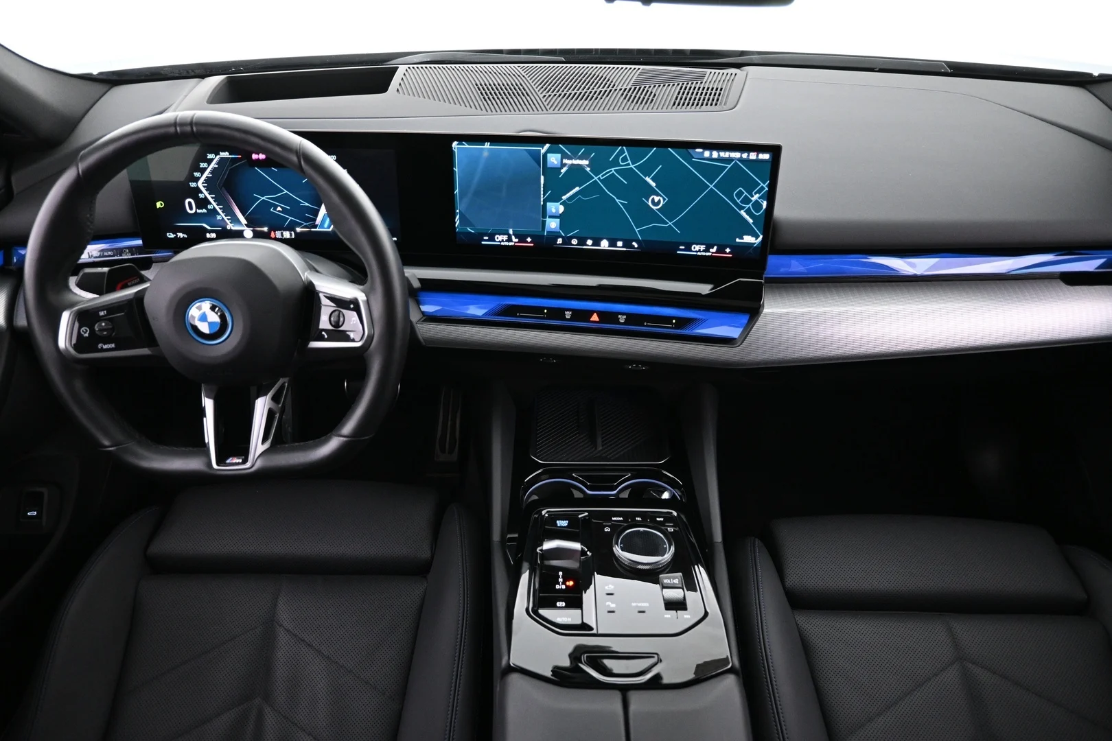 Car Image - 2PxhQCntCZW9XVt7067w3h