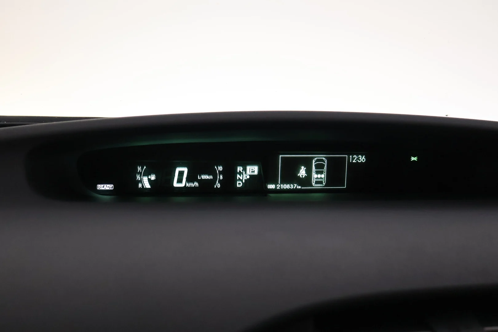 Car Image - 7w3lsWtL7D8SQOdzoSO17D