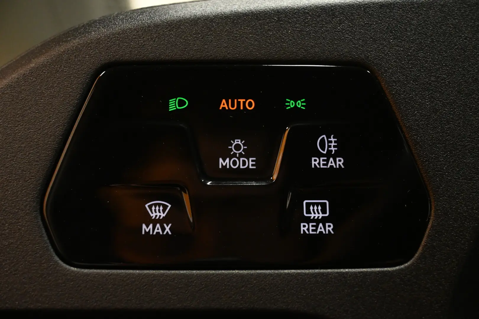 Car Image - 7CgY482yh2fPJ8hscbybbi