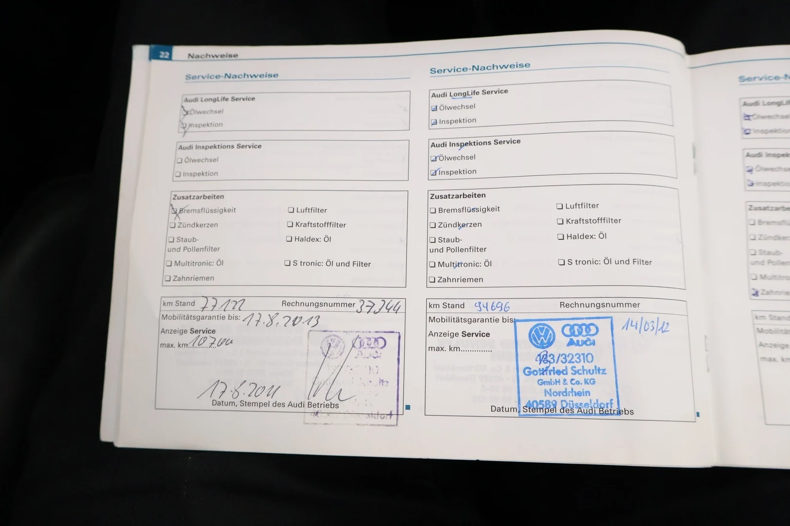 Car Image - 52LZ61f0KRxCprt8ybShWA