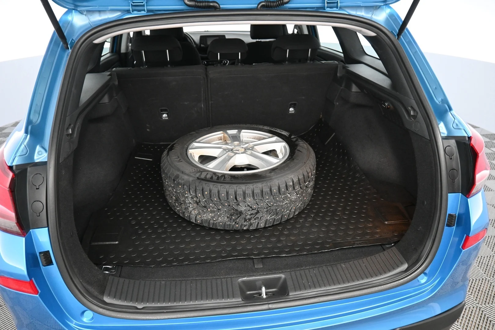 Car Image - 5Uou8I52XLX6lurua7RU2D