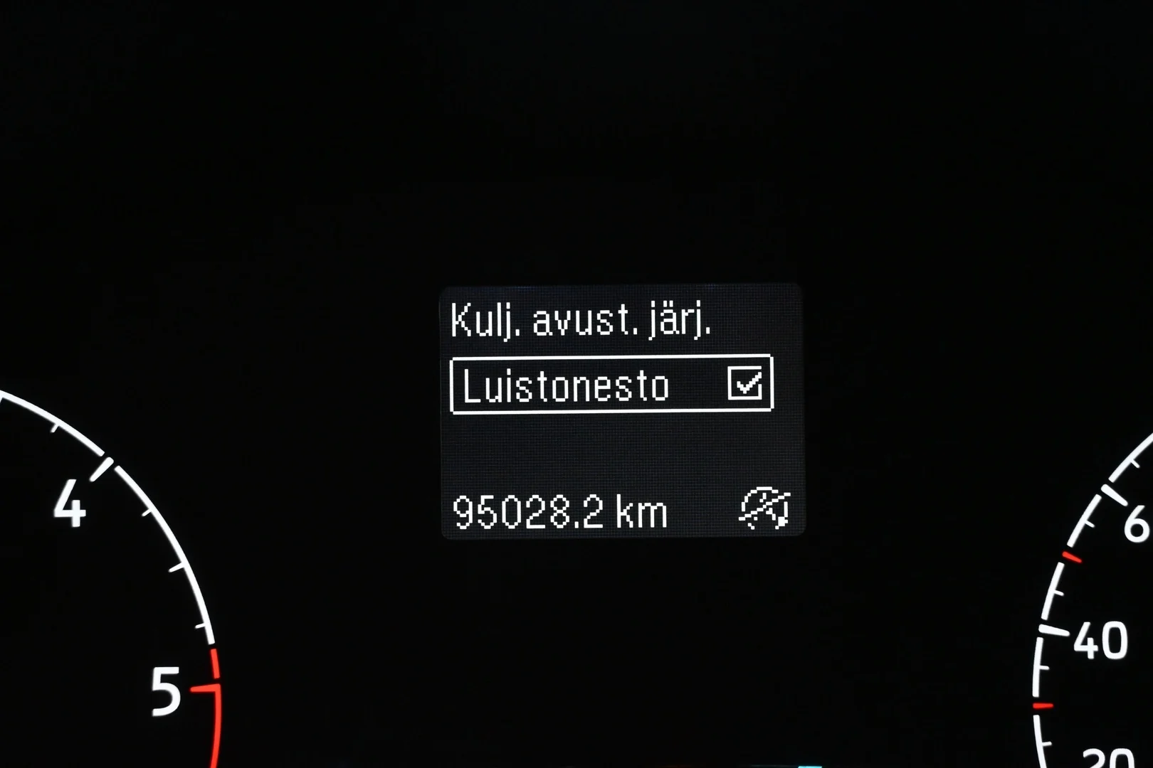 Car Image - 5rBQmLh1nA9lTFMmLogzYy