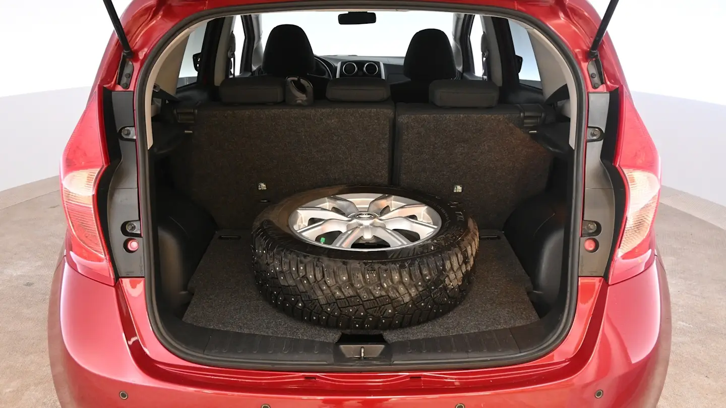 Car Image - 4TKXac7qiWbLKmKEv4xTO9