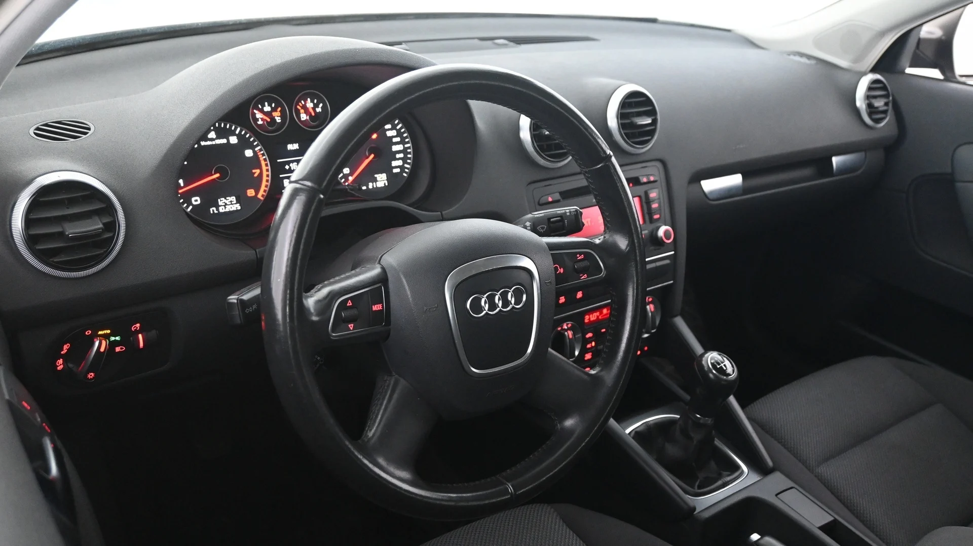 Car Image - 3H999jkbkPVGZu4ldGZN62