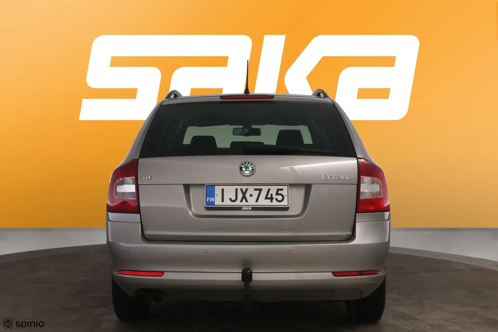 Car Image - 6msjWjLb3S19u5WtiUzpVm