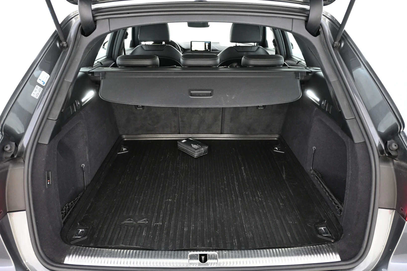 Car Image - 72StOPJf03eadYFa2x61jJ