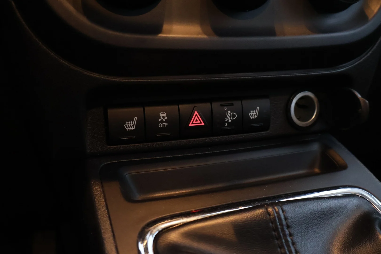 Car Image - 2RHG1rD3s6A6uGULA0CiRo