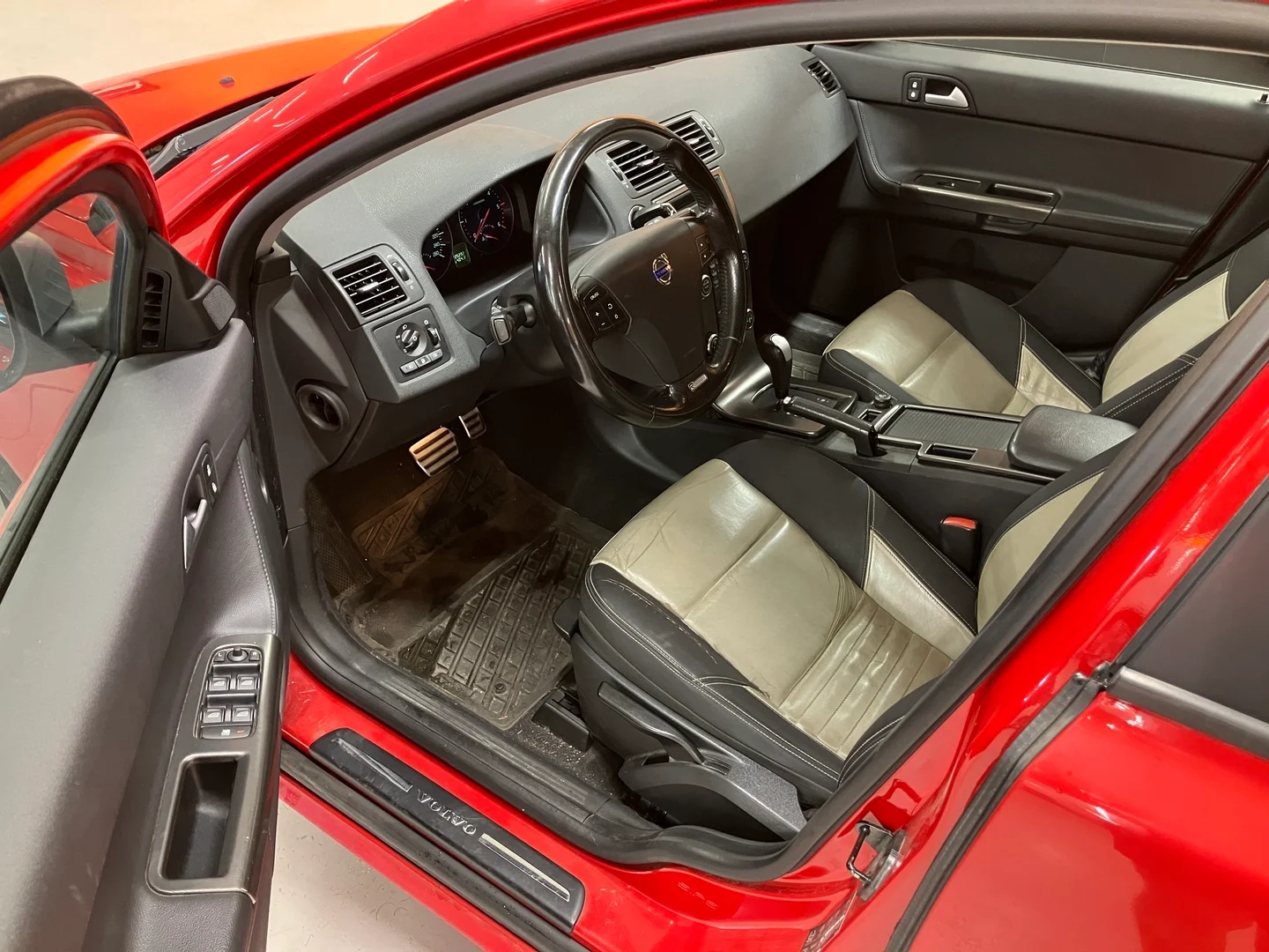 Car Image - 4hnoAlDJtbvBsvQrgDzfQt