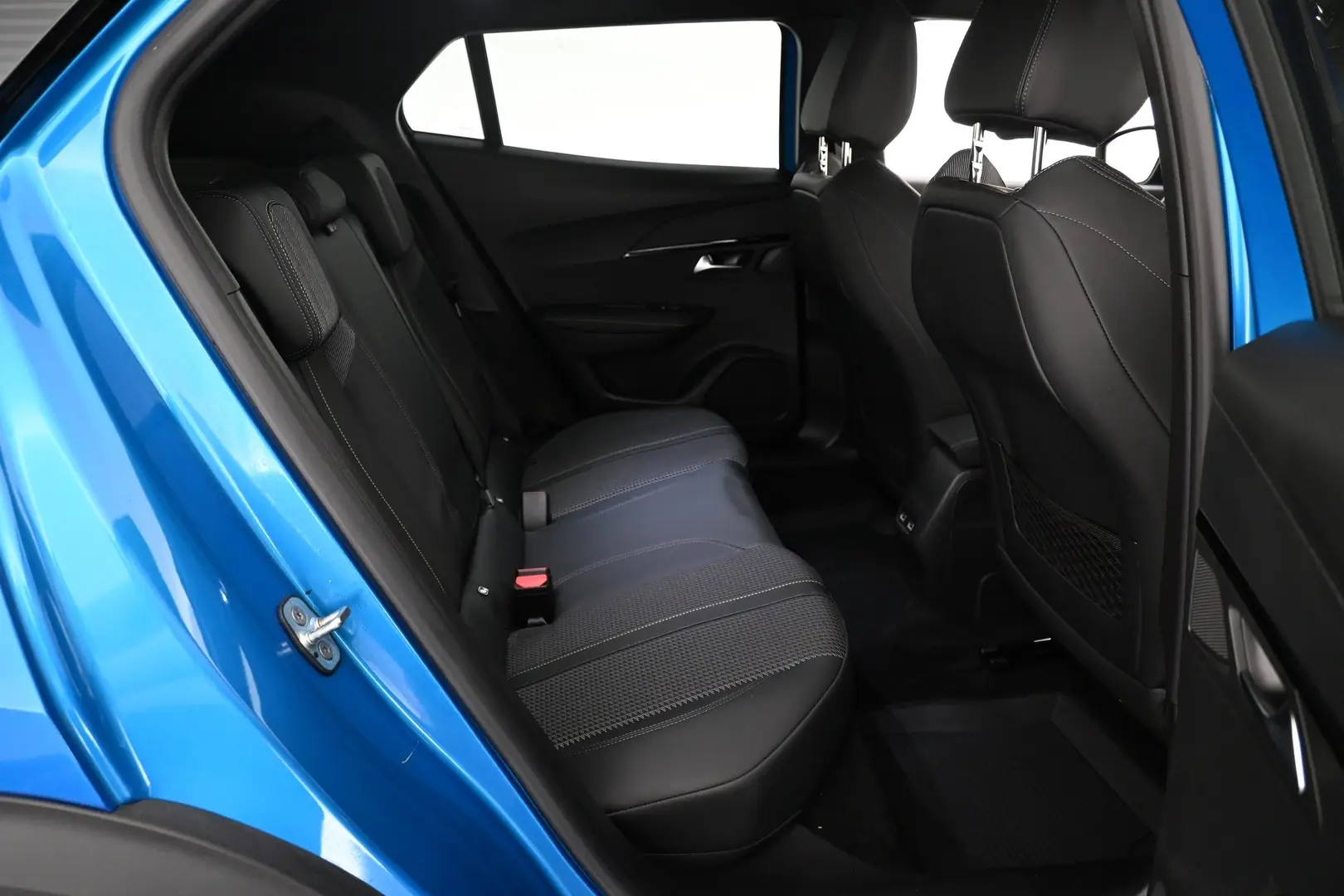 Car Image - sXxo6xBxXp7fKdJaGDMiL