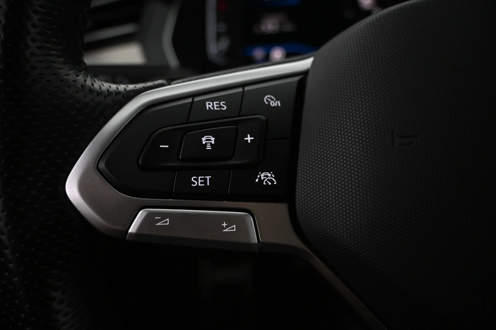 Car Image - 4lHQCZrouMHQkZhaKCONGE