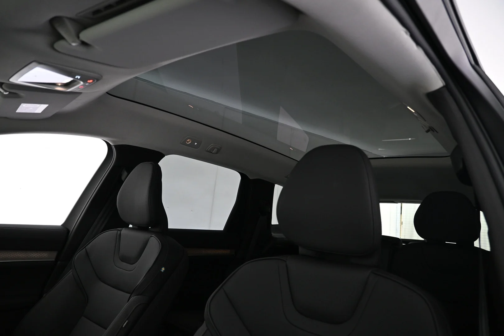 Car Image - 7qjEujmWjAhAIlL4S8YQjF