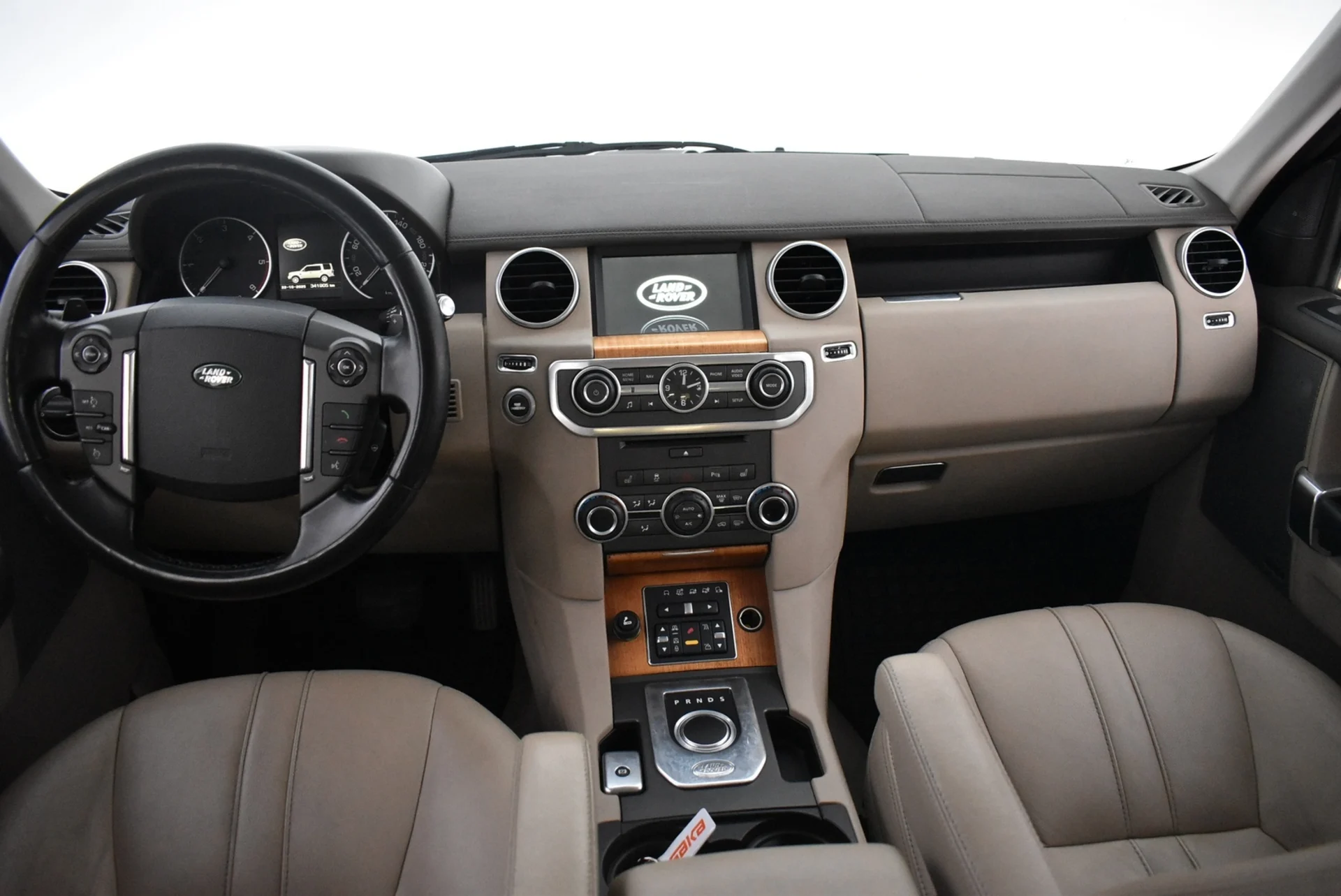 Car Image - ZEkAsc5TcMgAPnhcfie0J