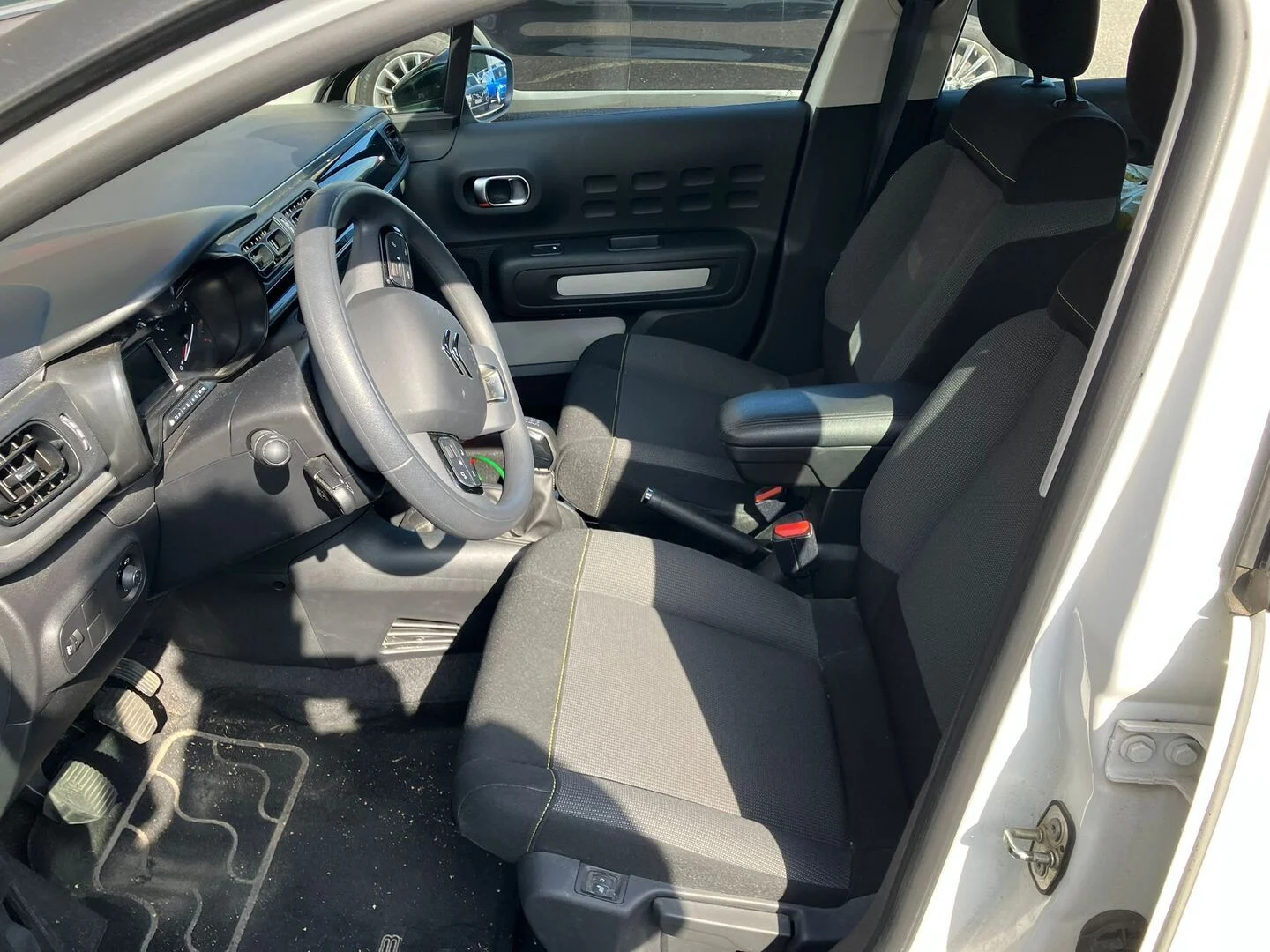 Car Image - 23o7DiG90jZW1VKHgixbB