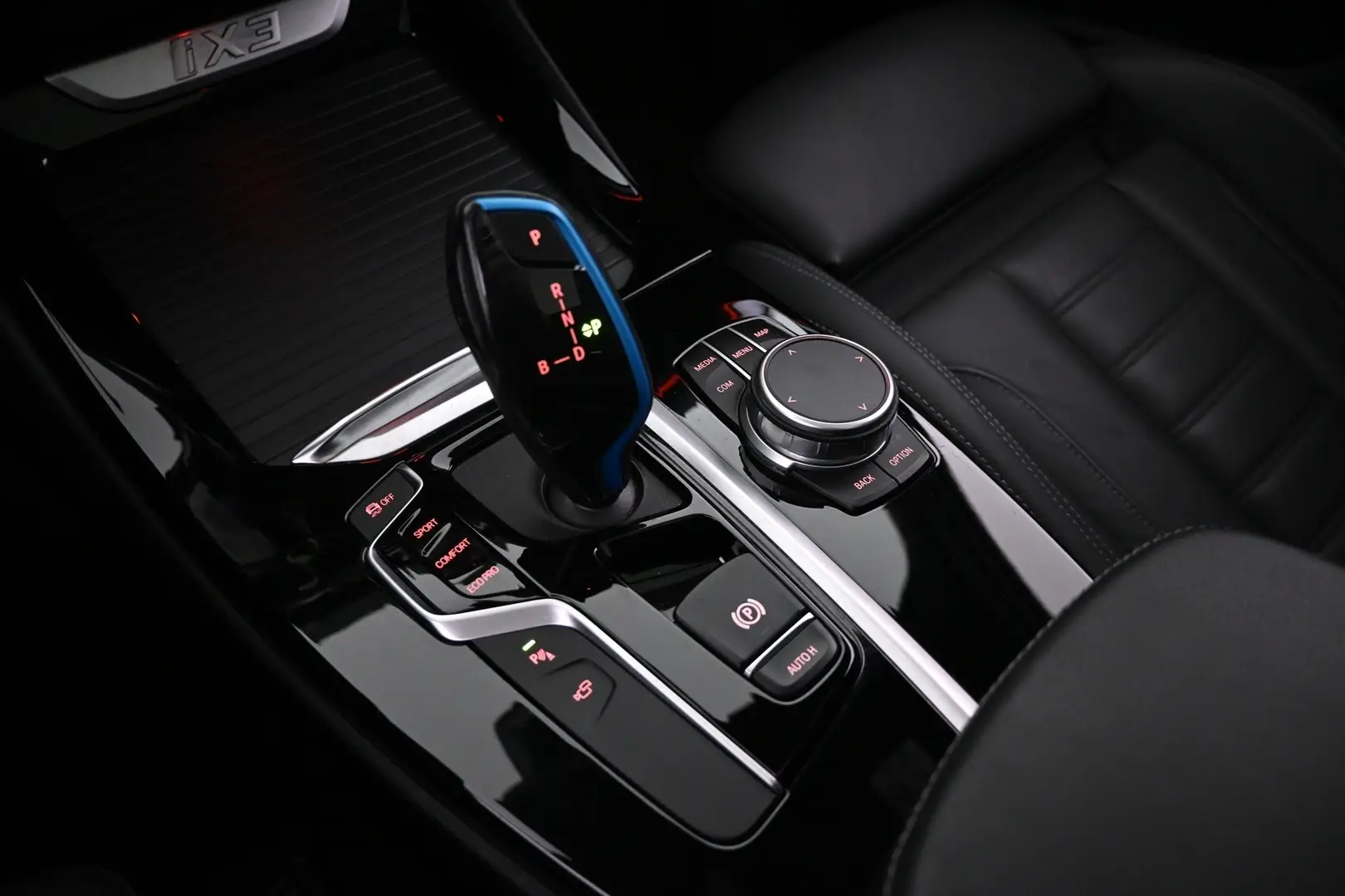 Car Image - 4inOrPzln1GFfxfyTUN3vI