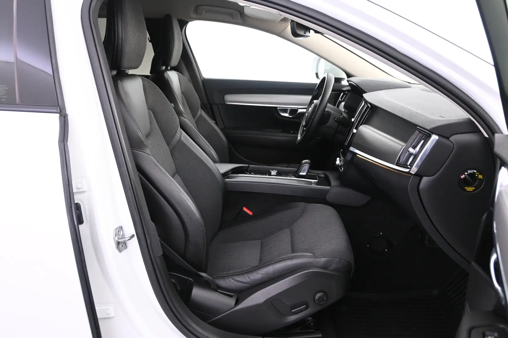 Car Image - 3Qxe9gj0TGsVQkqewX8rca