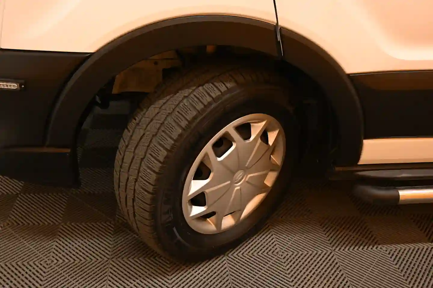 Car Image - 3GixN0f1Klxa1MbNI42K5E