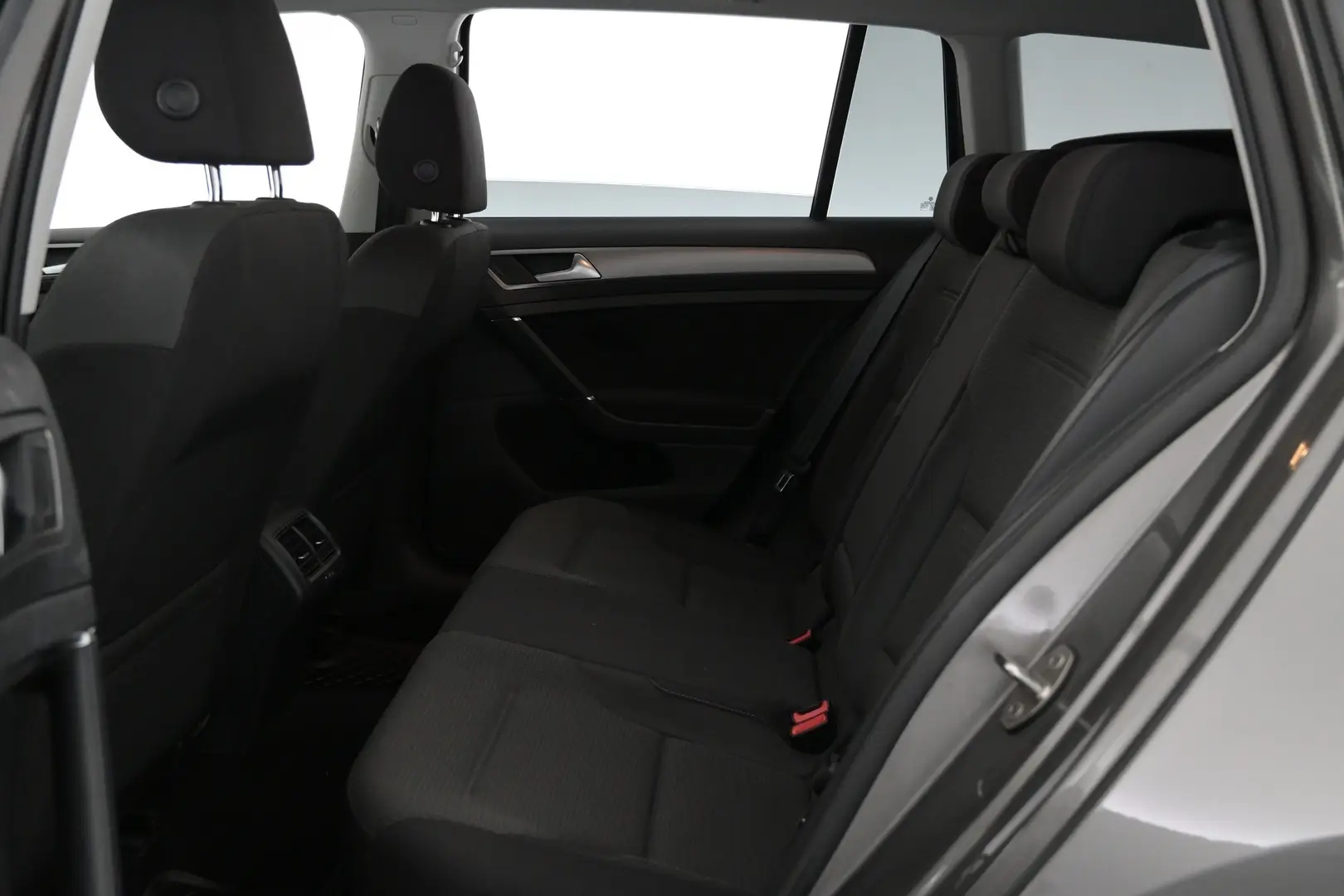 Car Image - 5UwHQP86INKxtCvCKxQwck
