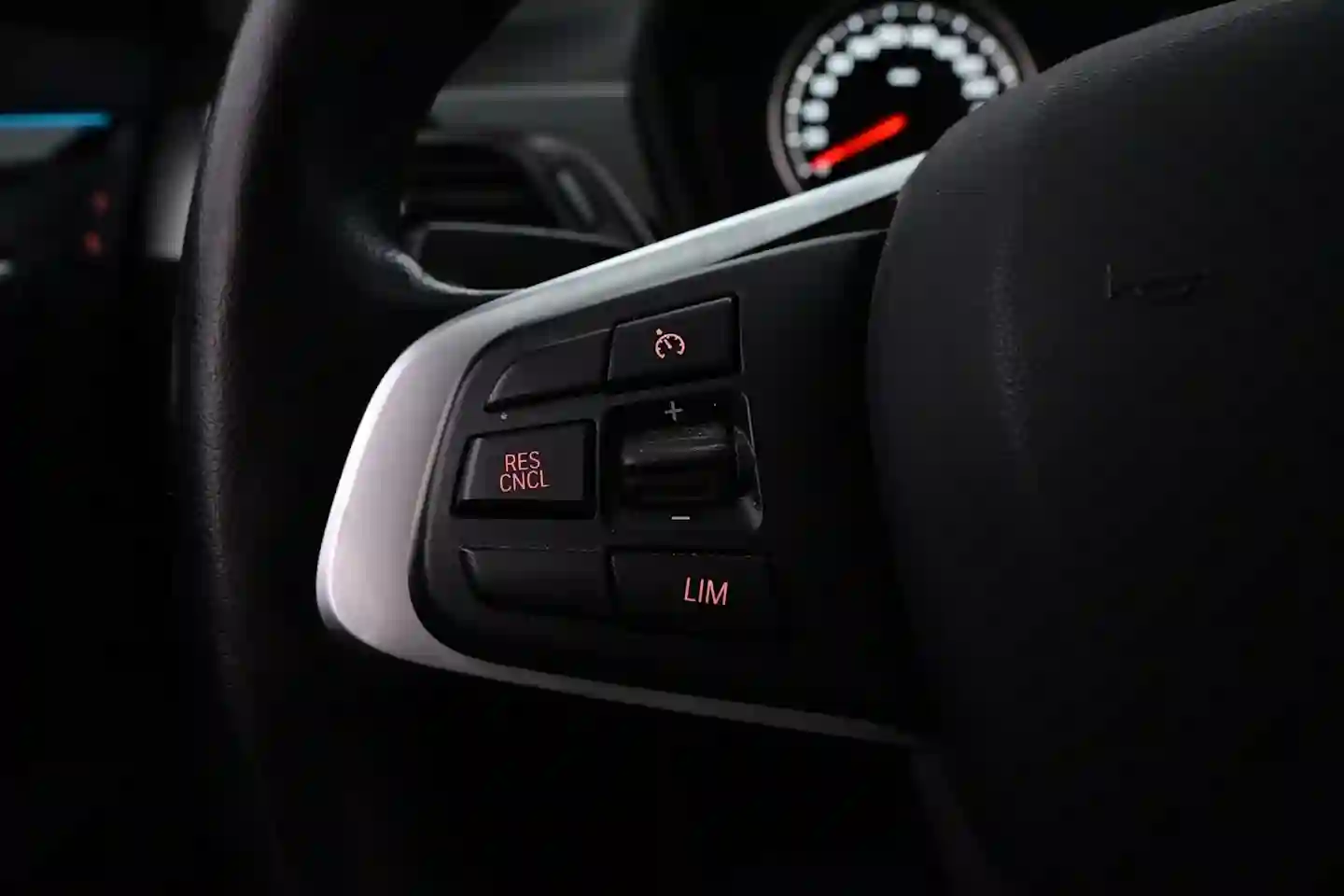 Car Image - 4GQH2LuB9dNzhQ1Fj5JPRX