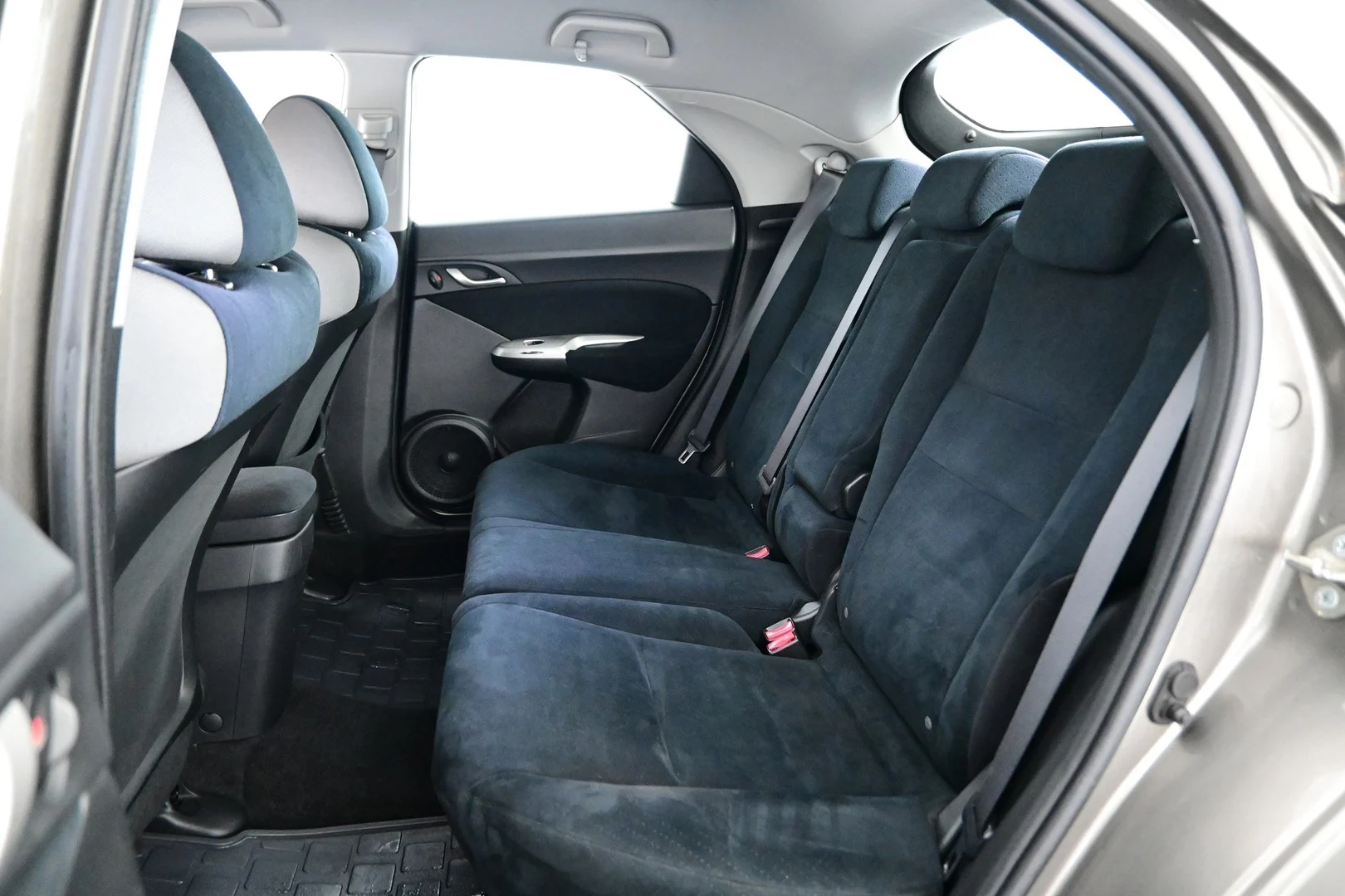 Car Image - 64oV3hbmqswDfXsvXmrWLr