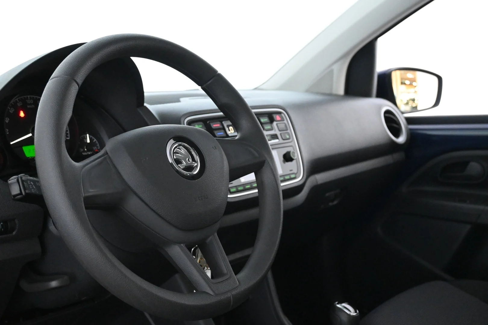 Car Image - dmFWI0wbsgUedme0q0lJY